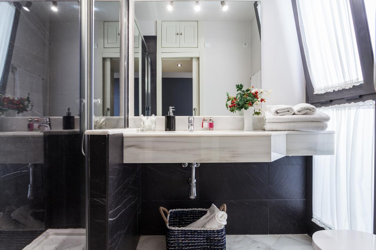 Apartament Center *